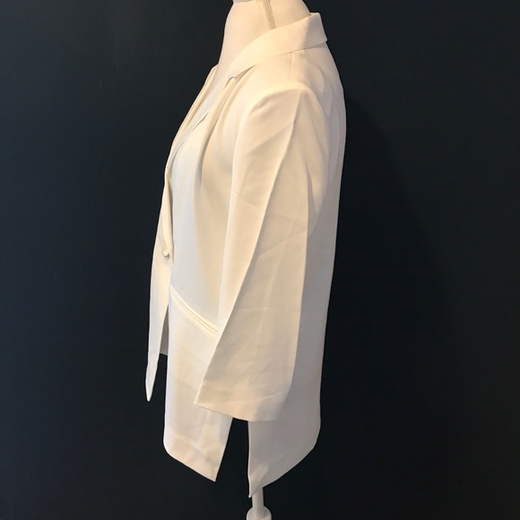 White Oversized Boyfriend Blazer - Picture 7 of 8